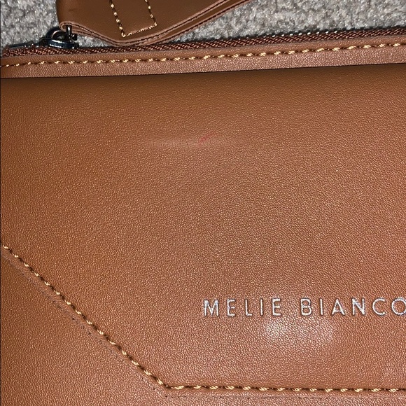 Melie Bianco Lottie Saddle Wristlet - Picture 2 of 12